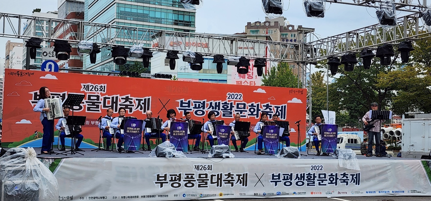 235149625_MnNsLiYz_dfd82226765ec51bc3bb6b2e00e28302d41f933b.jpg 이미지크게보기