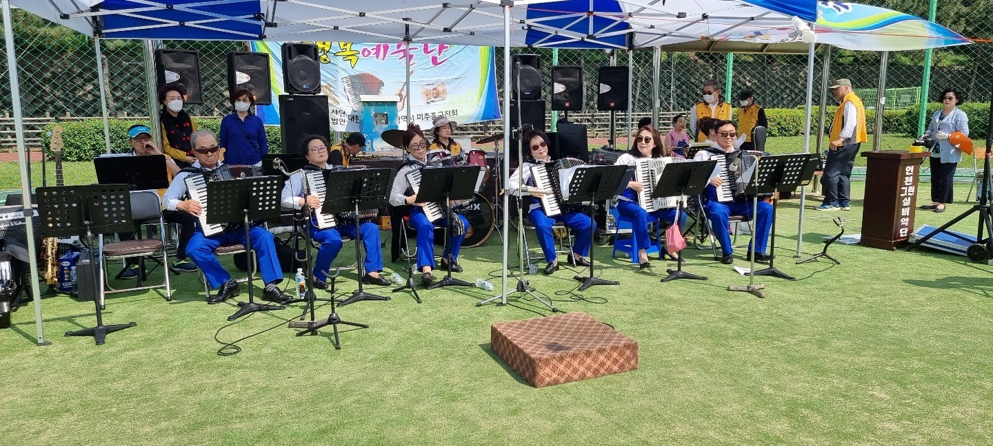 235149625_kNvFPf3E_3ac5953e561d0b67c553387877dad1ea22106c3a.jpg 이미지크게보기