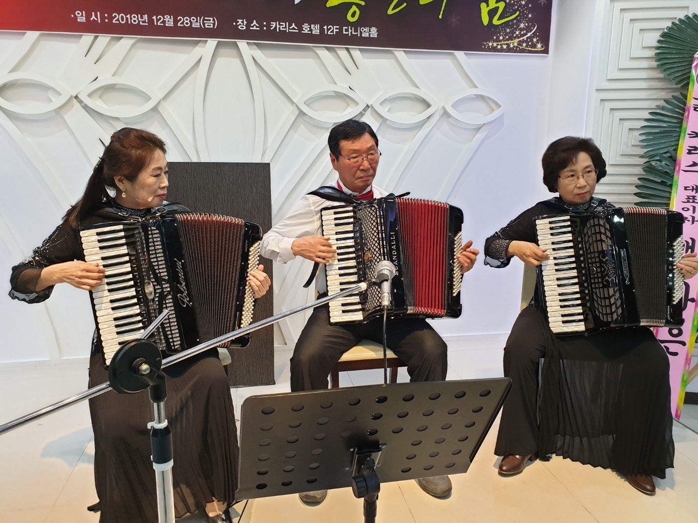 235149625_mSVu8v12_e737b90eb897410ec3dc69cbe8b8925c56cdea88.jpg 이미지크게보기