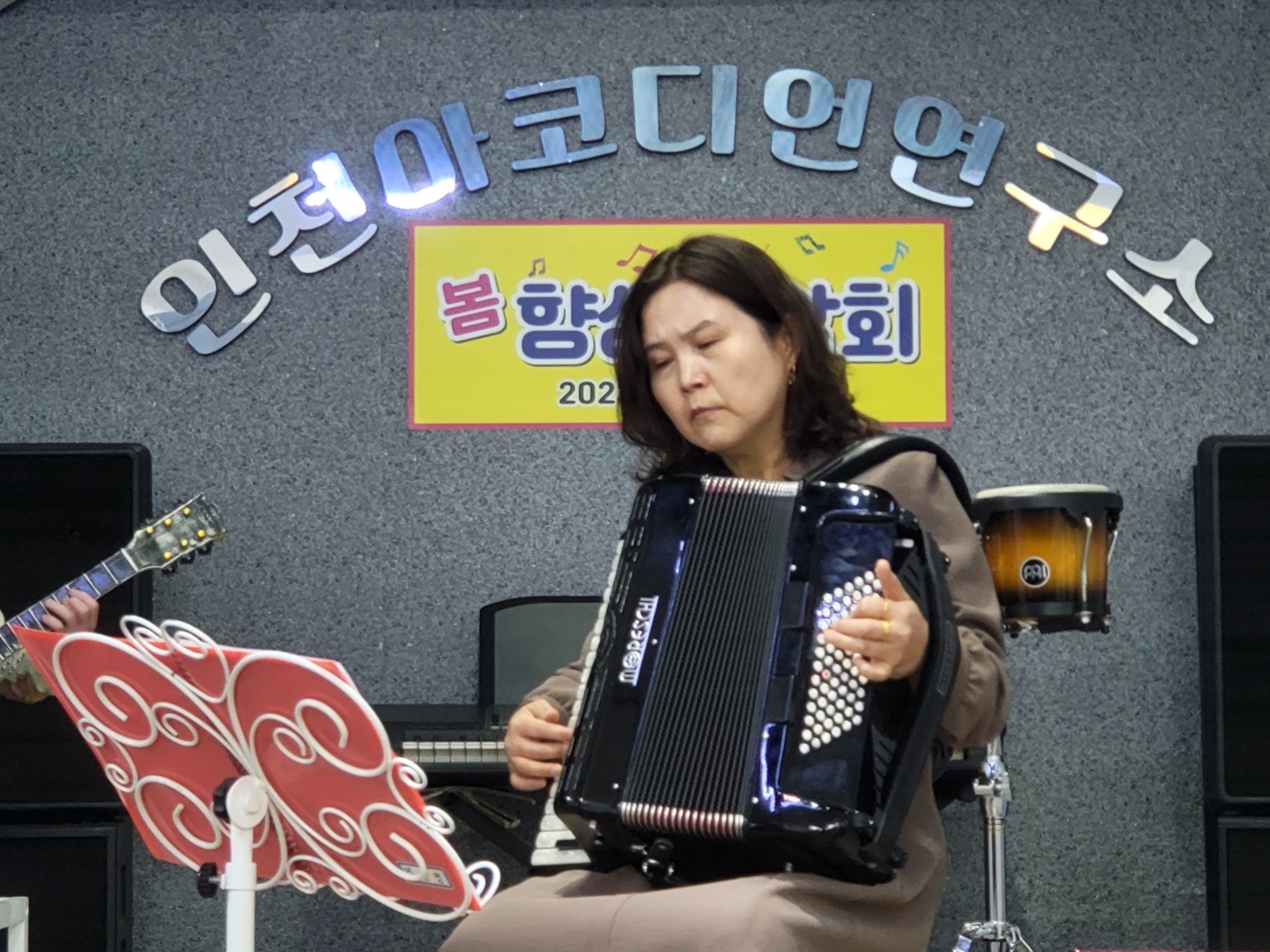235149625_ugso5cPH_edd9ecd3caed108b3a75e5c50b680ee675cb94bb.jpg 이미지크게보기