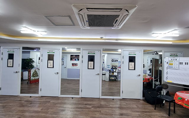 20250512102424_M8NpkC46.jpg_carousel_부평구아코디언_부평구아코디언,인천아코디언,부천,인천,아코디언,아카데미,에어로폰학원,개인레슨,전자올겐,동호회